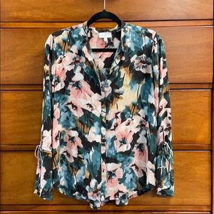 Lucky Brand blouse - like new!
